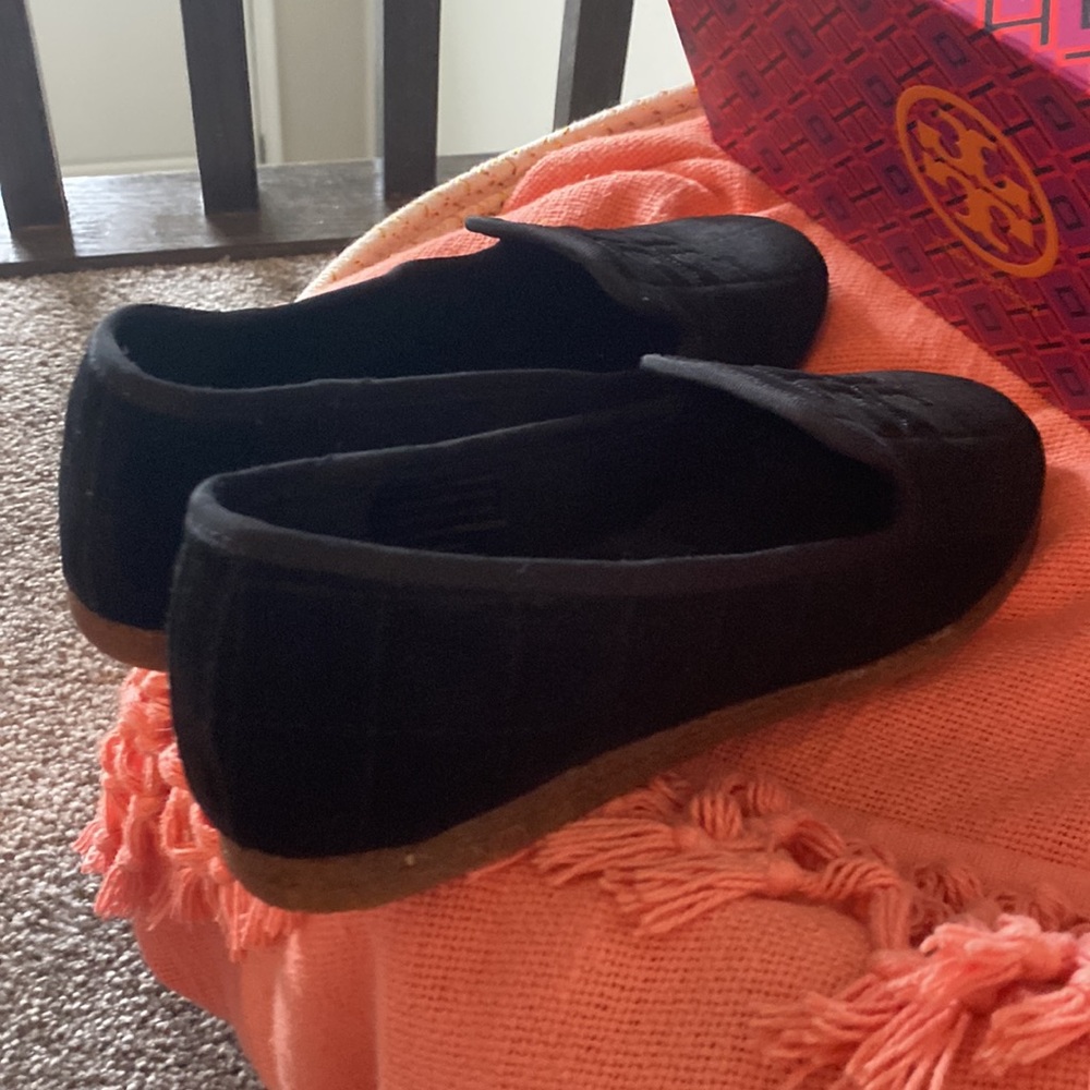 NIB Tory Burch Cowley Genuine Shearling Lined Slipper - Picture 7 of 12